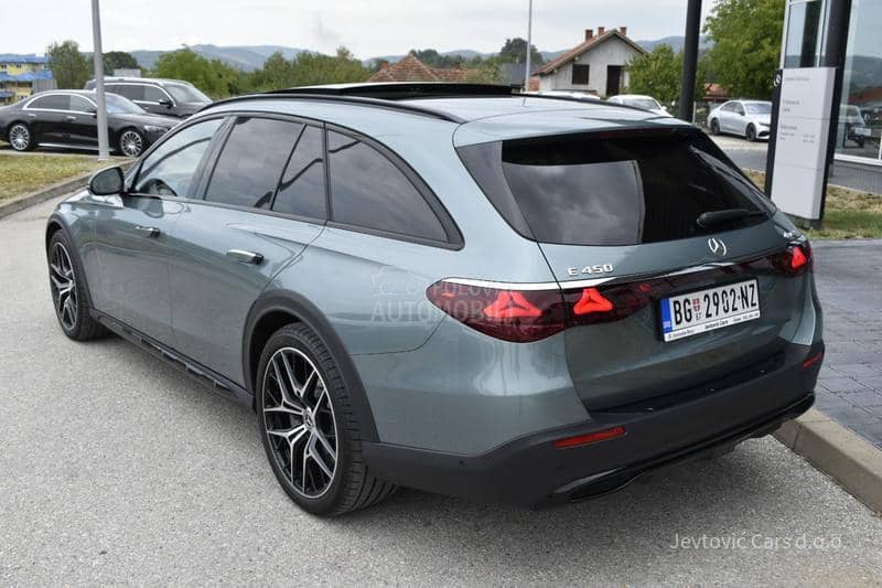 Mercedes Benz E 450 