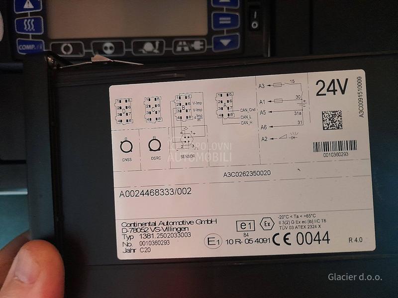 Mercedes Benz 1924 / 8 m / LIFT