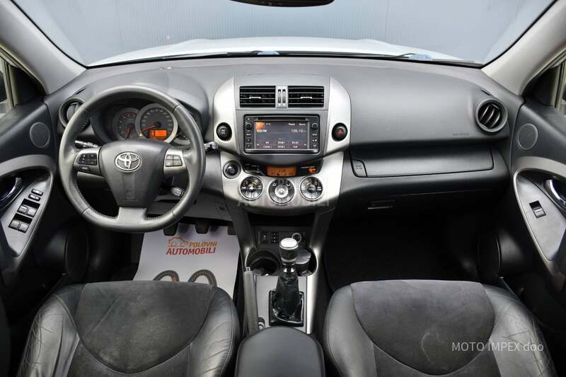 Toyota RAV 4 2.2 D4D / 4X4 / N0VA