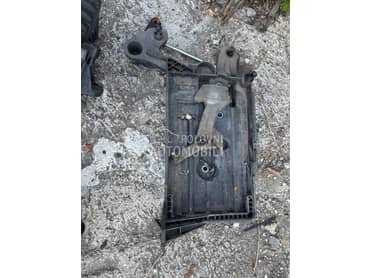 Nosač akumulatora za Volkswagen Golf 7