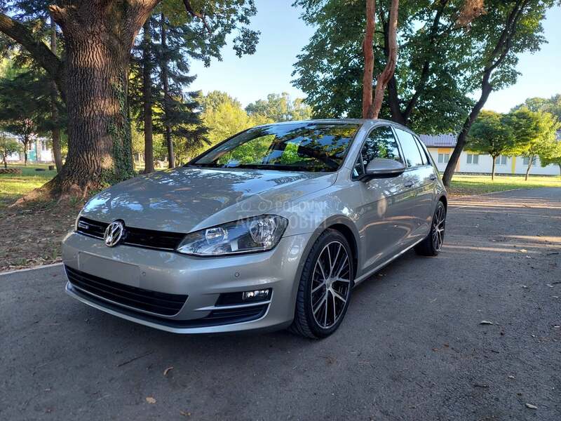 Volkswagen Golf 7 1.6 TDI / NAV/FUL