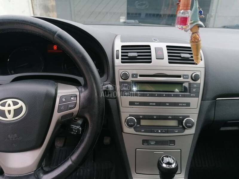 Toyota Avensis 2.0