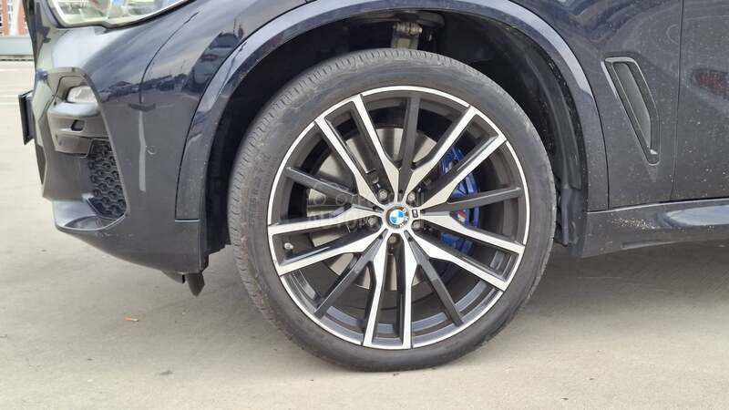 BMW X5 M40D LASER