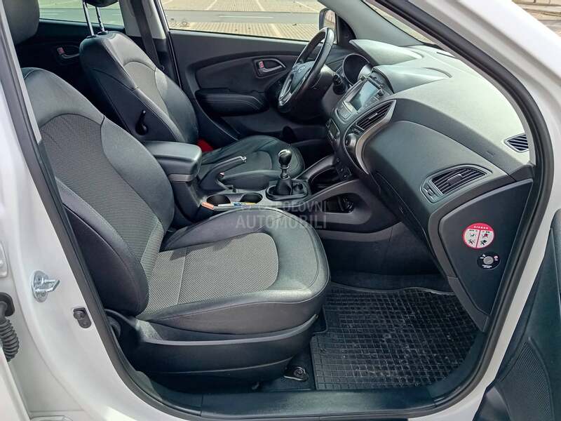 Hyundai ix35 1.7CRDI RESTALING