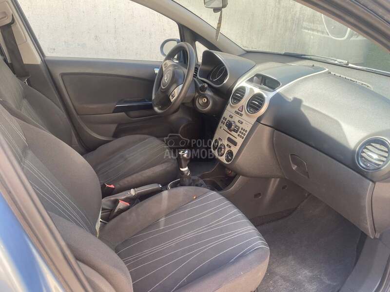 Opel Corsa D 