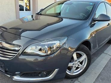 Opel Insignia E XX T R A