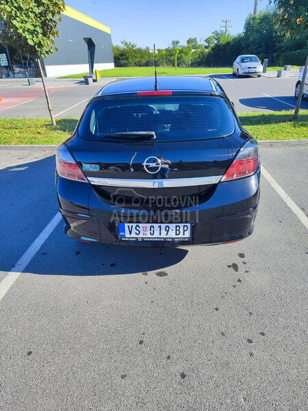 Opel Astra H 1.4