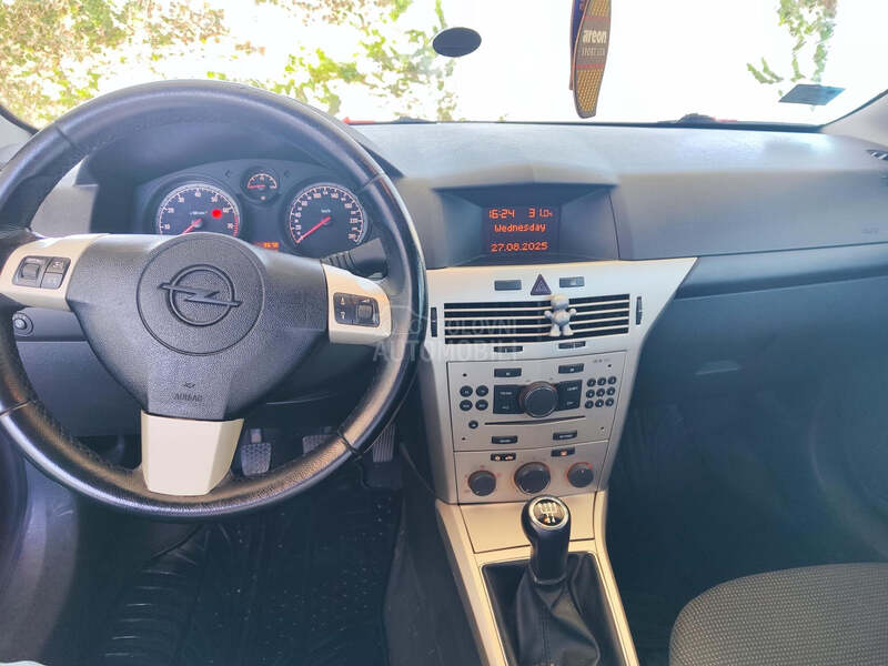 Opel Astra H 1.4