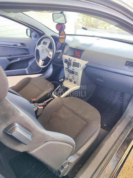Opel Astra H 1.4
