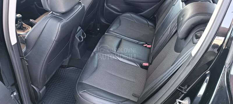 Peugeot 308 1.6 vti