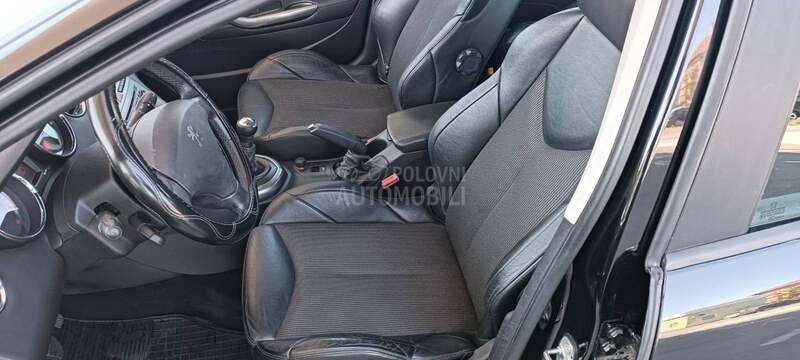 Peugeot 308 1.6 vti