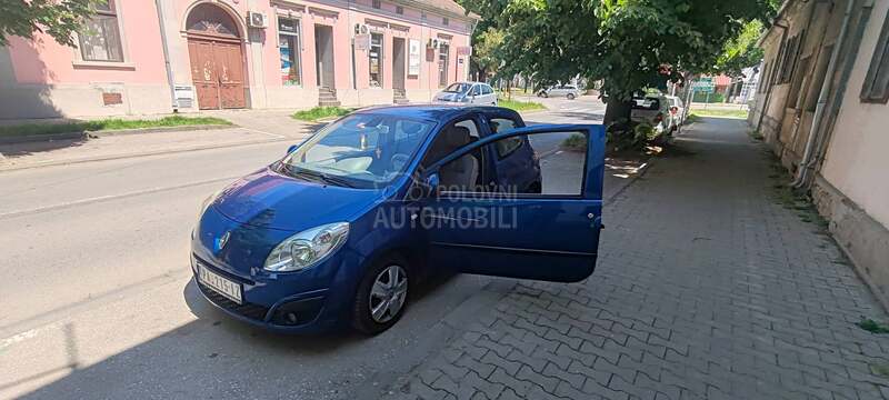 Renault Twingo 