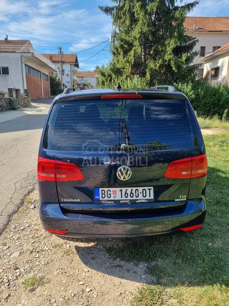 Volkswagen Touran 1.6 D