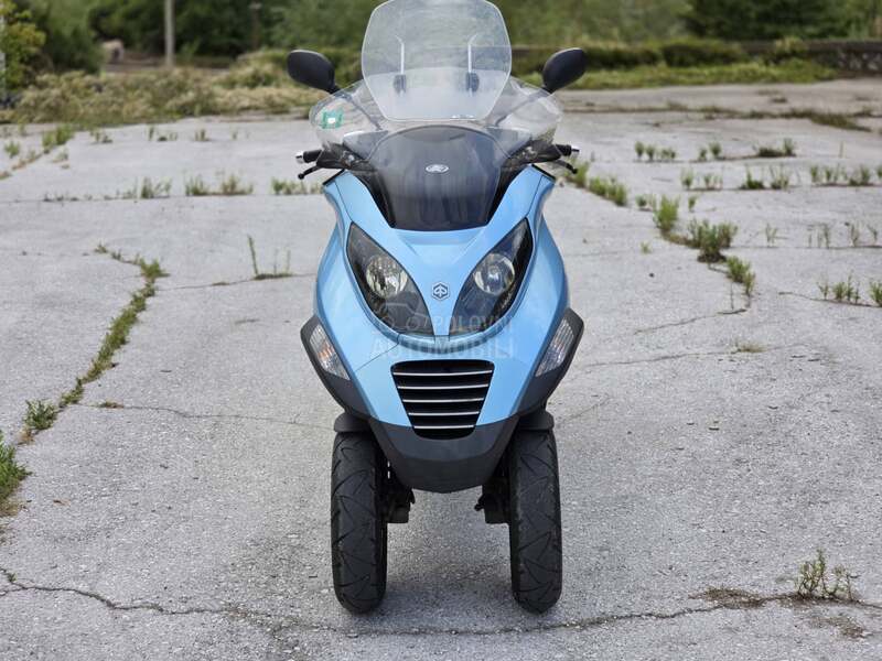 Piaggio Mp3