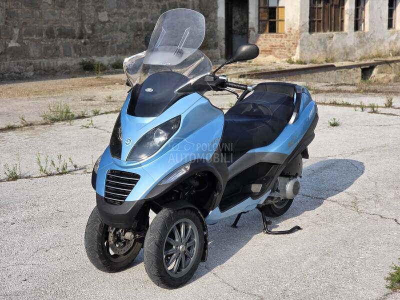 Piaggio Mp3