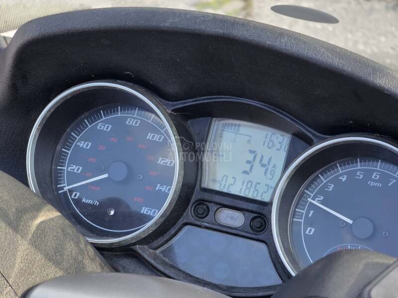 Piaggio Mp3