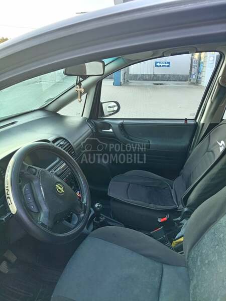 Opel Zafira 1.6