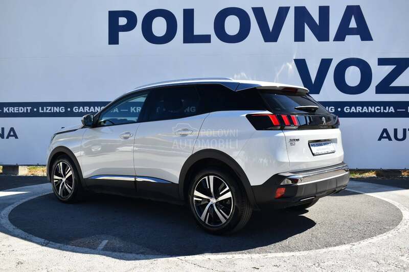 Peugeot 3008 1.2 Allure MT