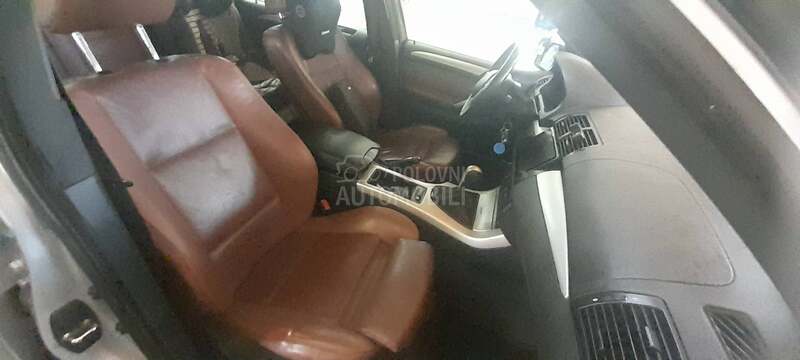 BMW X5 e53