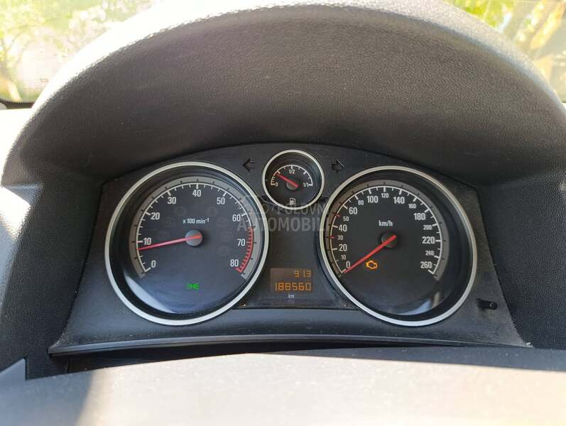 Opel Astra H 
