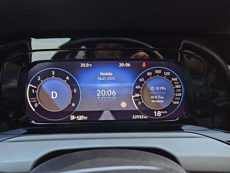 Volkswagen Golf 8 2.0 TDI