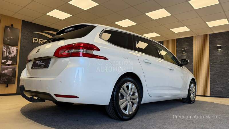 Peugeot 308 //1.6 HDI//PANO/FUL