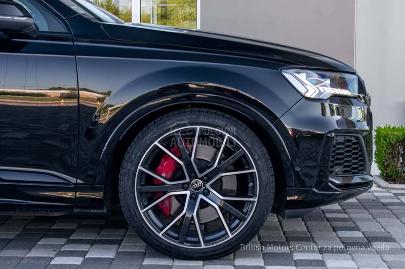 Audi SQ7 