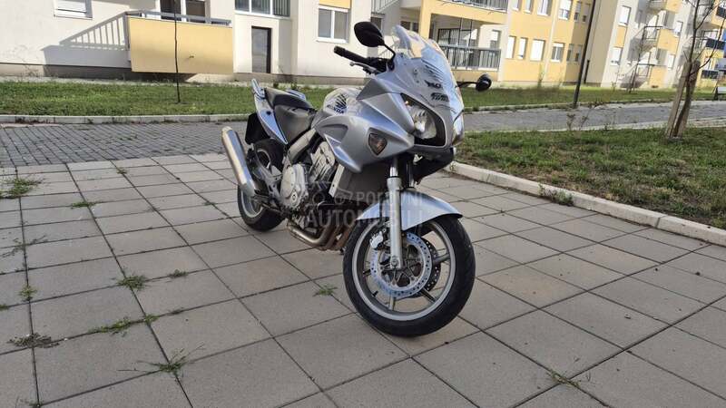 Honda CBF 1000