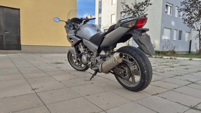 Honda CBF 1000