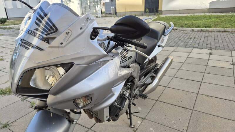 Honda CBF 1000