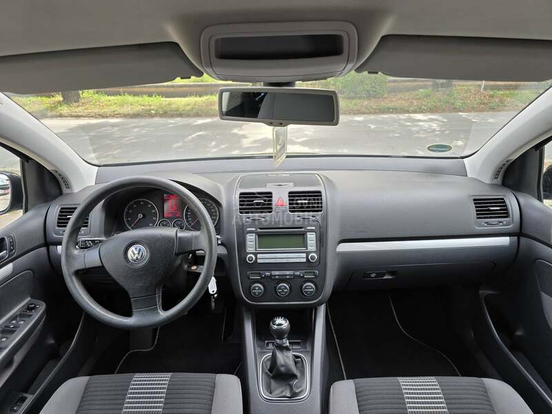 Volkswagen Golf 5 