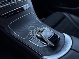 Mercedes Benz C 200 4MATIC slika 32