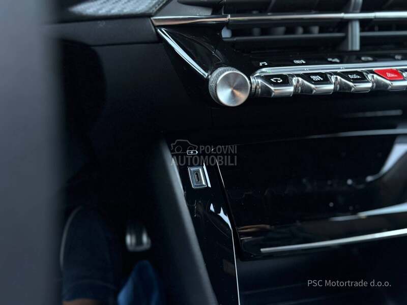 Peugeot 2008 GT/3DVirtual/Kamera