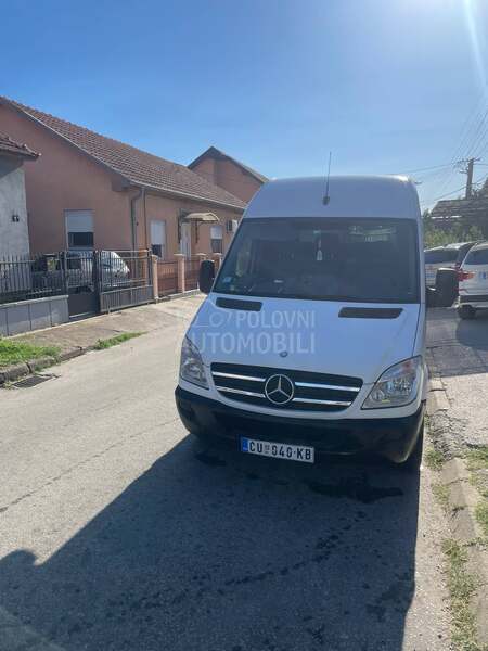 Mercedes Benz Sprinter 315