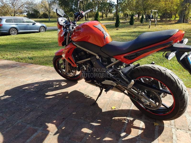 Kawasaki ER6N