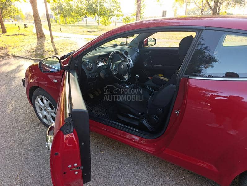 Alfa Romeo MiTo 
