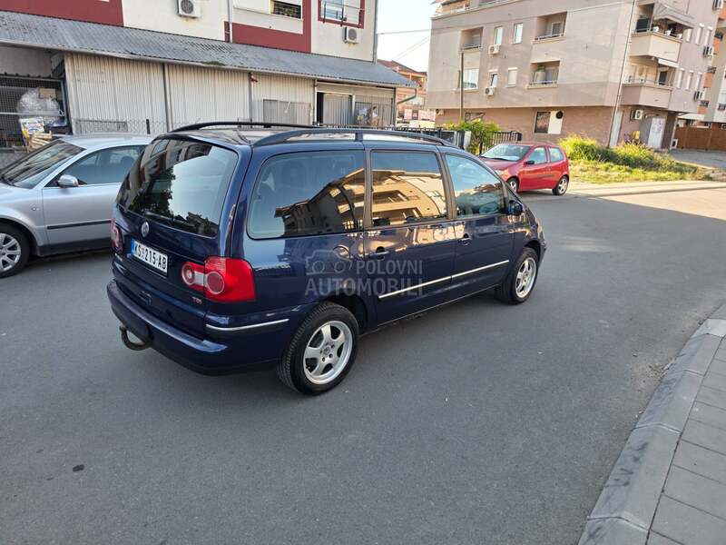 Volkswagen Sharan 1.9TDI
