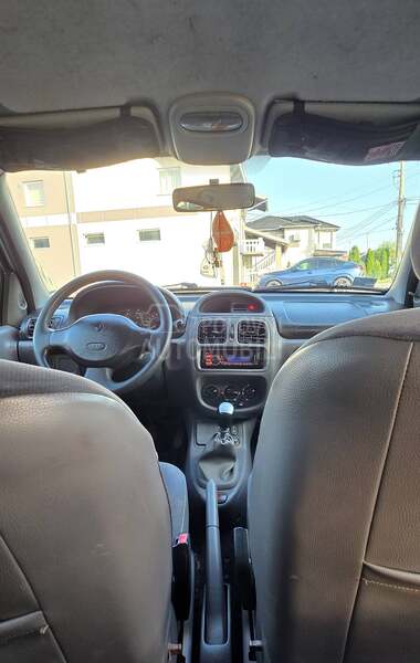 Renault Clio c.i.t.a.j.o.p.i.s