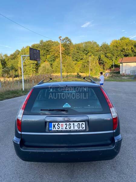 Ford Mondeo 