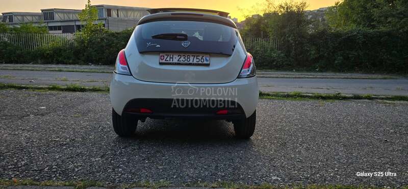 Lancia Ypsilon 0.9 twin air