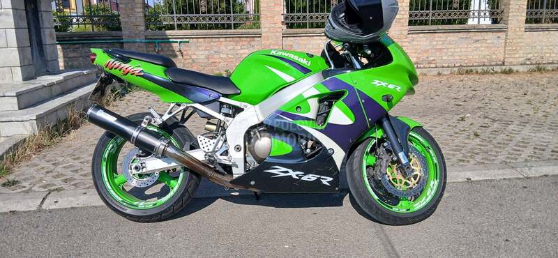 Kawasaki zx6r