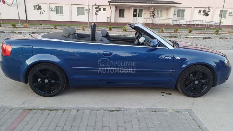 Audi A4 cabrio 2.4 V6