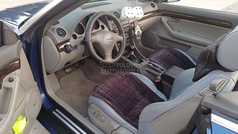 Audi A4 cabrio 2.4 V6