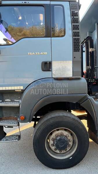 MAN TGA 33.430    6 x 6