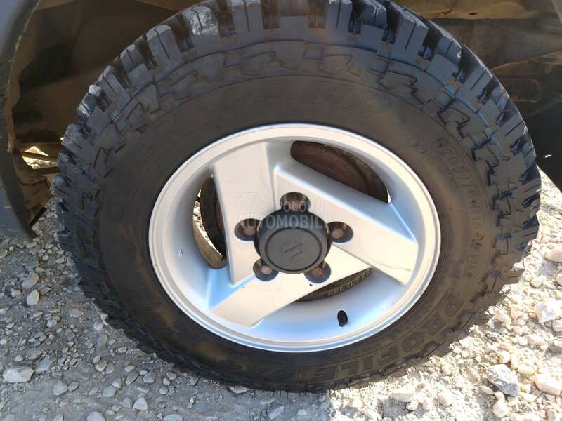 Suzuki Jimny 
