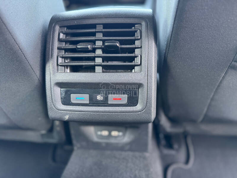 Volkswagen Golf 8 Golf 8 1.0 eTSI