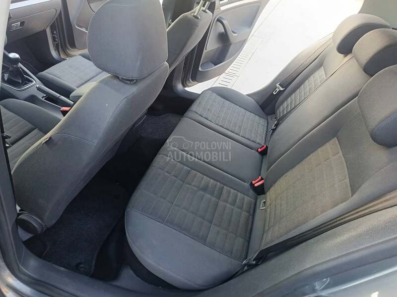 Volkswagen Golf 5 