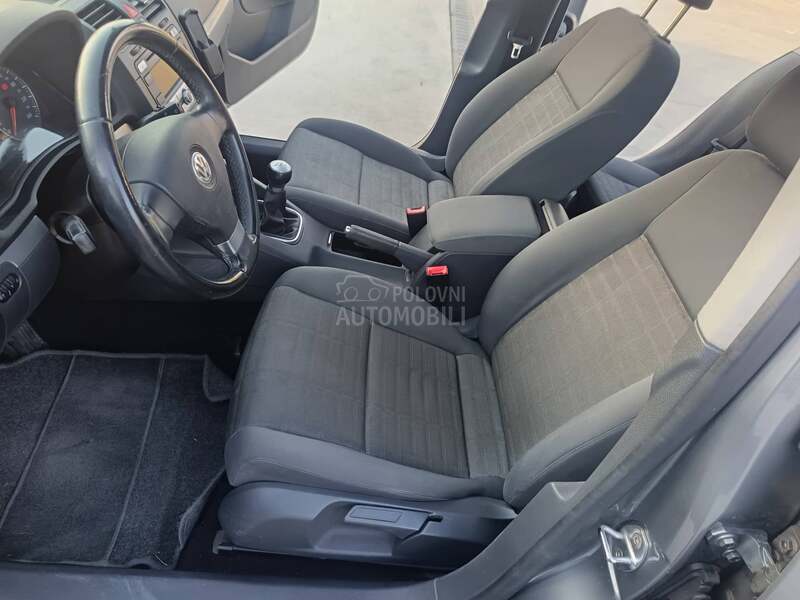 Volkswagen Golf 5 