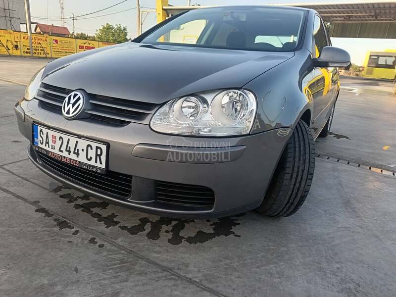 Volkswagen Golf 5 