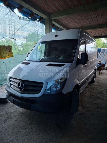 Mercedes Benz 213 CDI